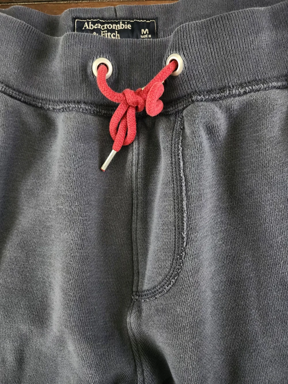 Abercrombie & Fitch Dark Gray Sweatpants with Red Drawstring Men's Medium